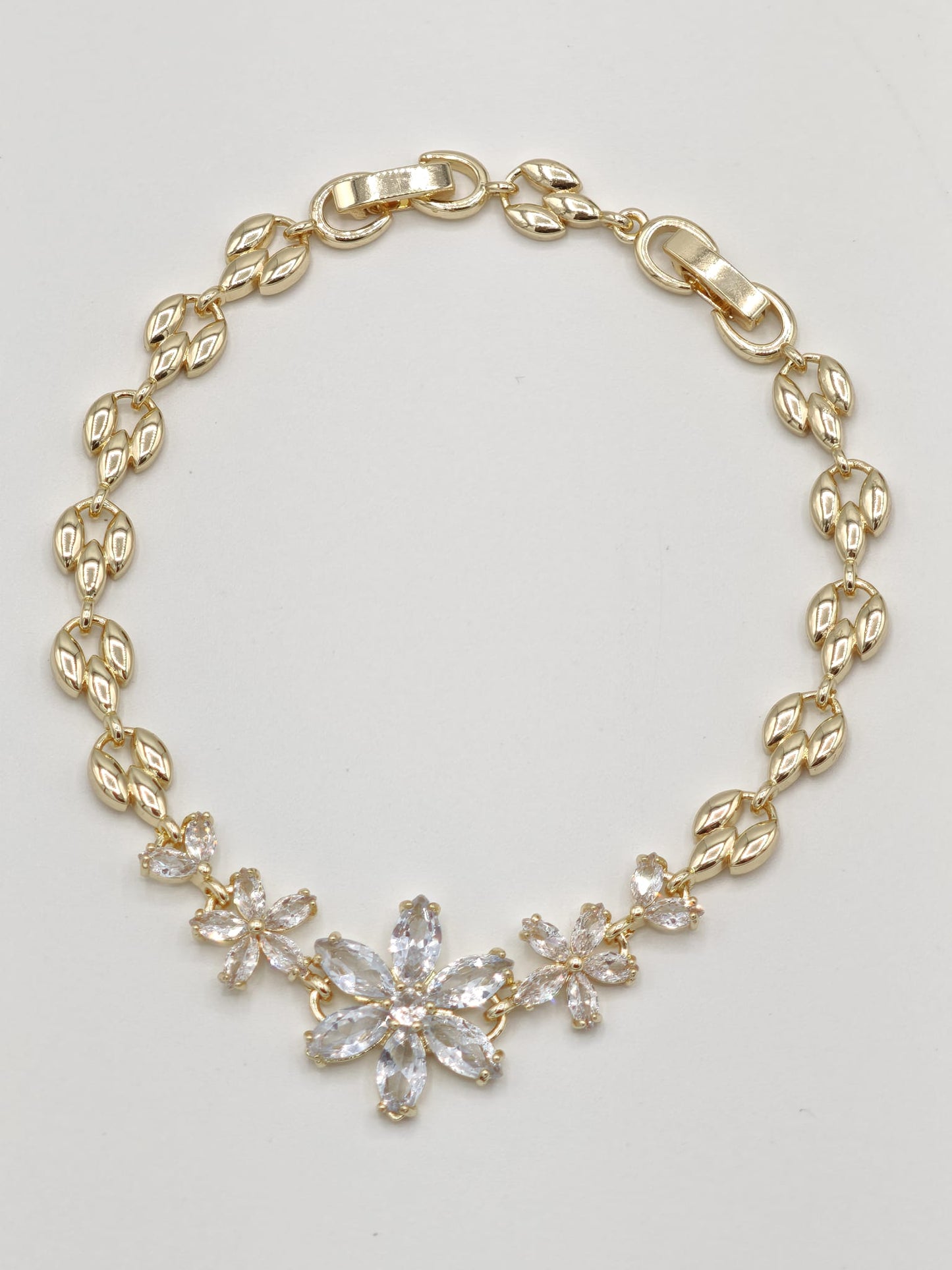 Armband „Floral Pearl“ (HZB1500438)