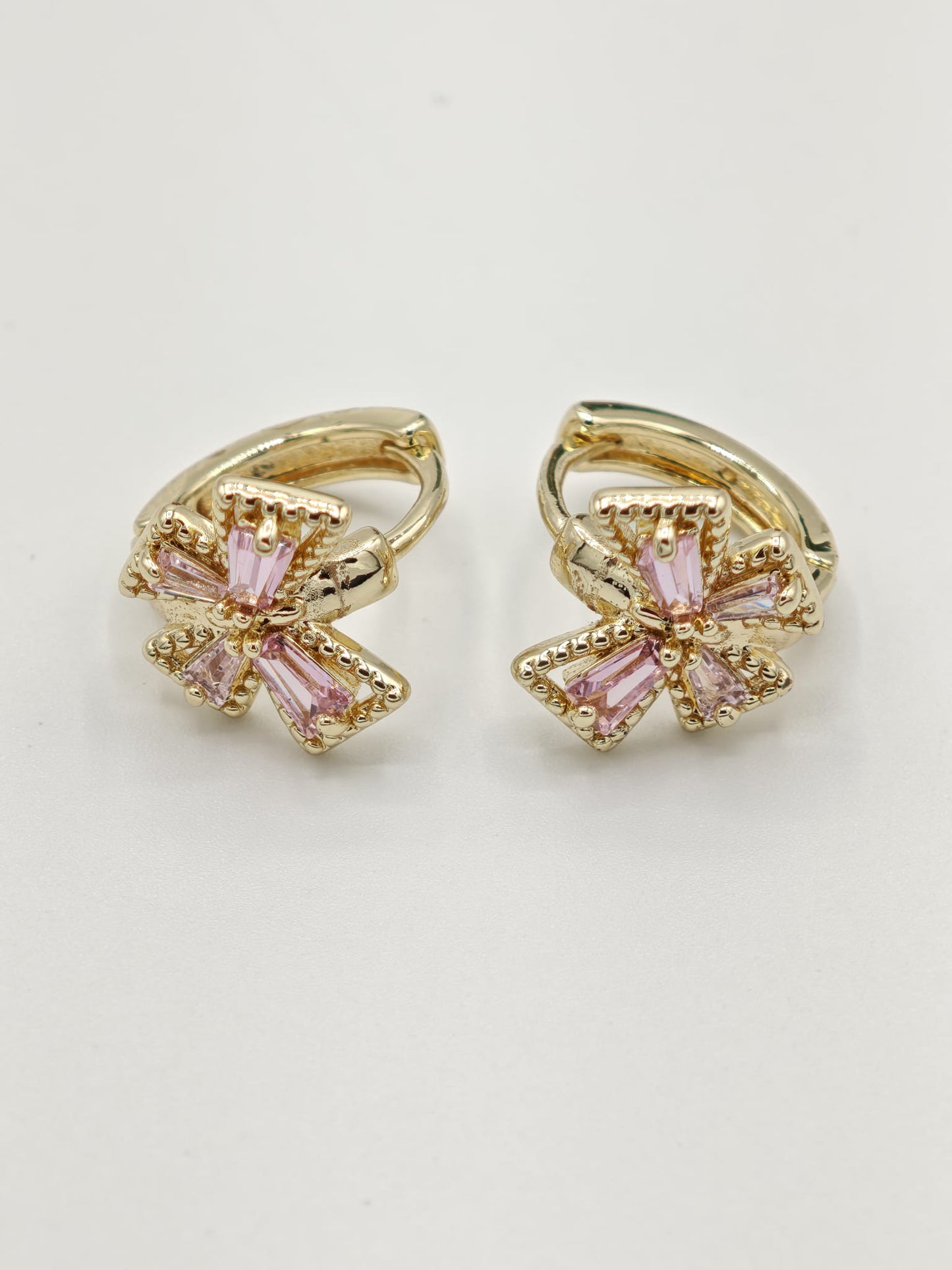 Ohrringe „Blush Loop“